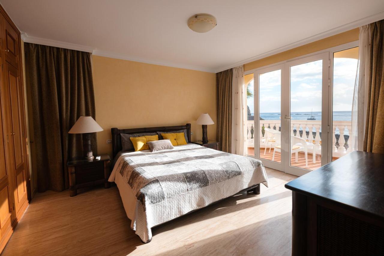 Villa Faya On The First Ocean Line With New Heated Pool Los Cristianos  Buitenkant foto